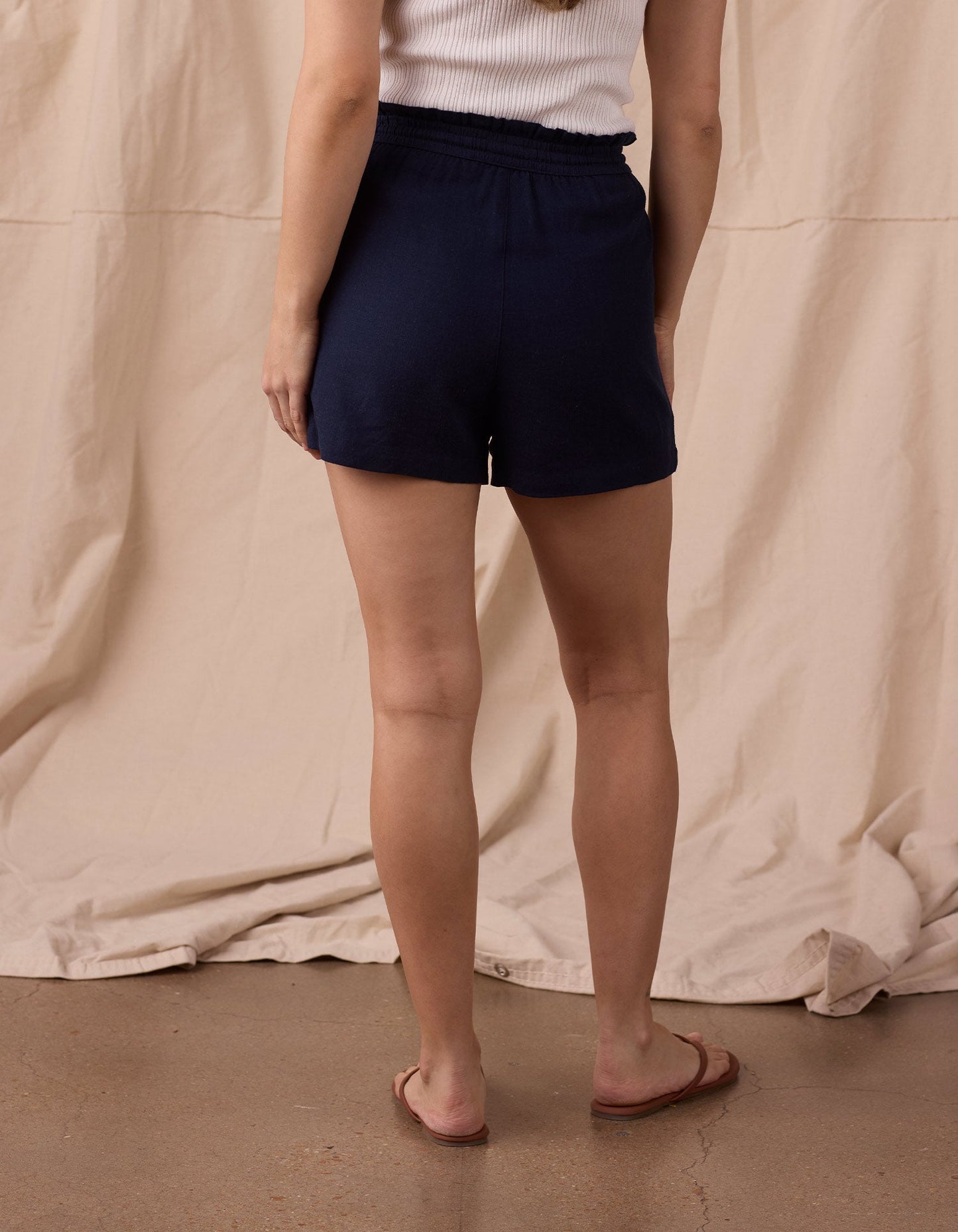 Normal Leukos Paperbag Short / navy