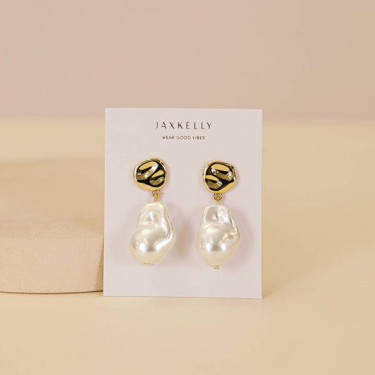 Jaxkelly Abstract Pearl Drop