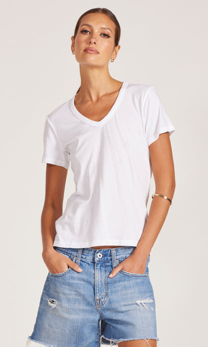 Bobi Classic Vneck Tee