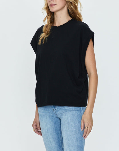 Pistola Trina Muscle Tee