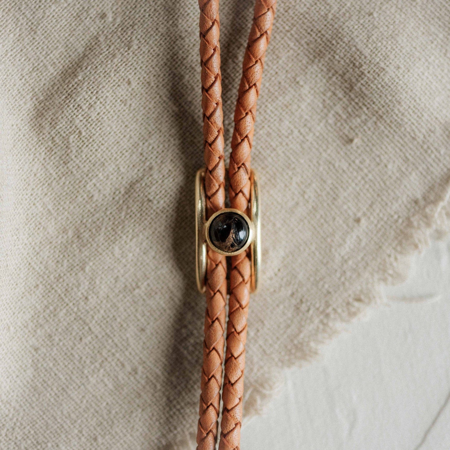 Commonform Shepherd Bolo Tie // Stone