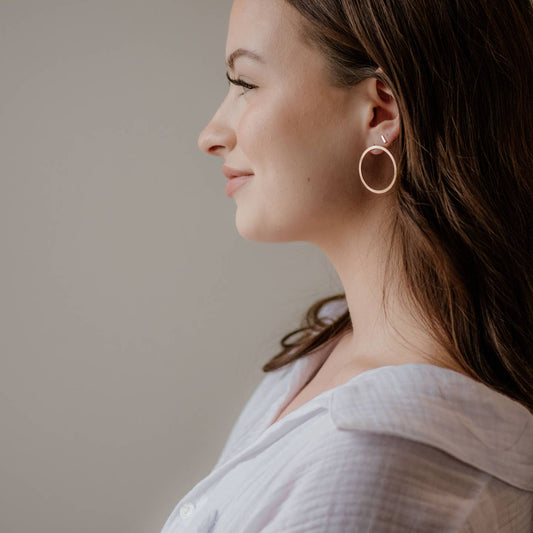 Common Form Eclipse Stud