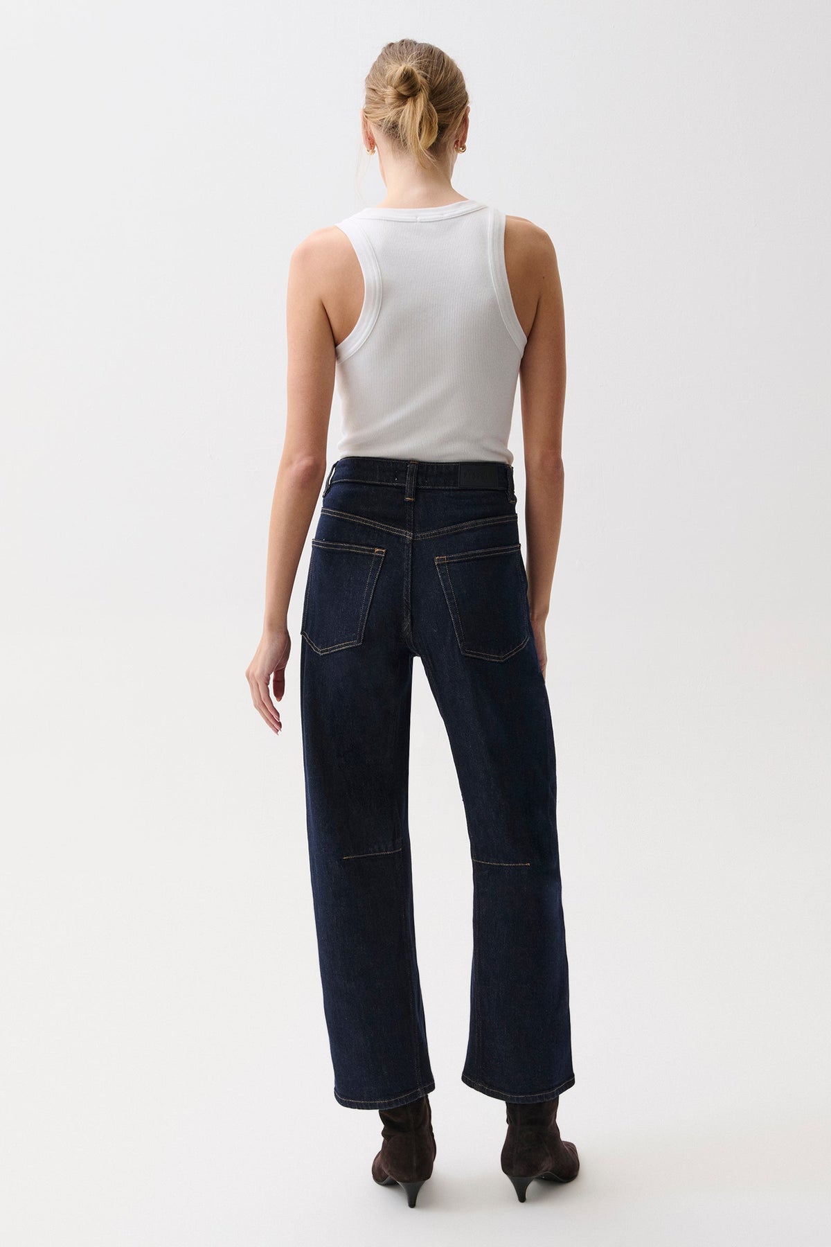 Pistola Beau Seamed Crescent