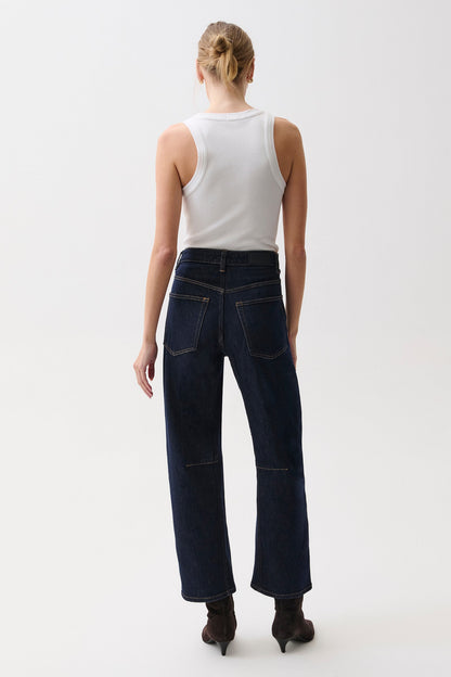 Pistola Beau Seamed Crescent