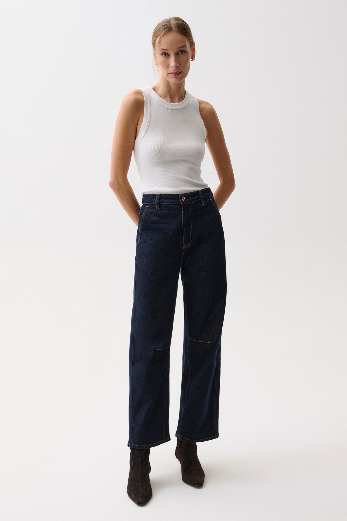 Pistola Beau Seamed Crescent